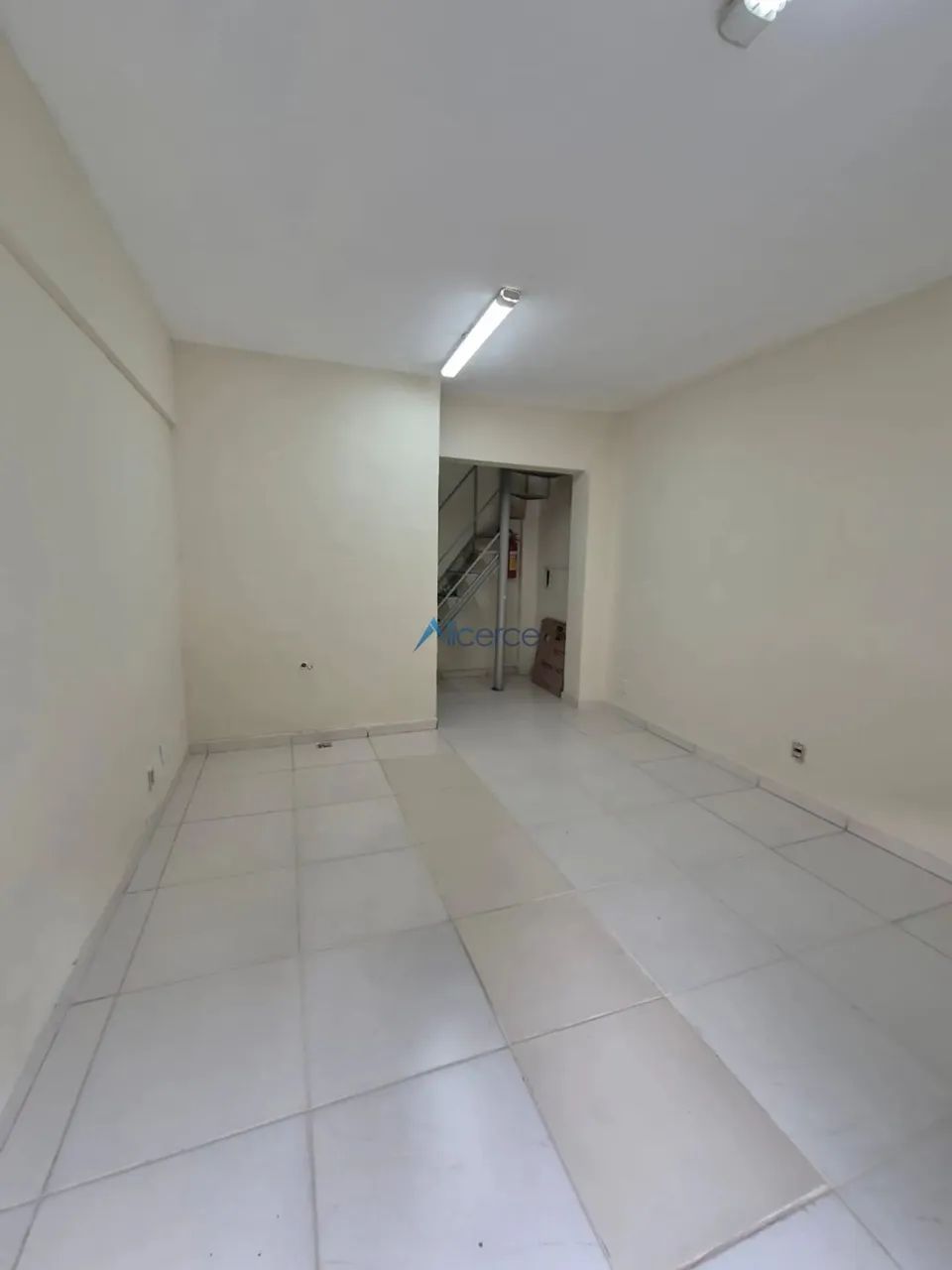 Loja com 65m² com sobreloja no Centro!!! - Foto 3