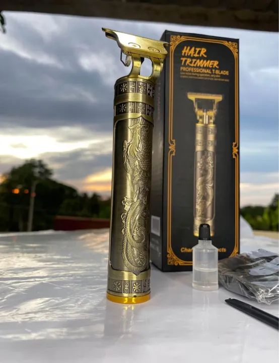 Máquina de Cortar Cabelo Profissional T-Blade