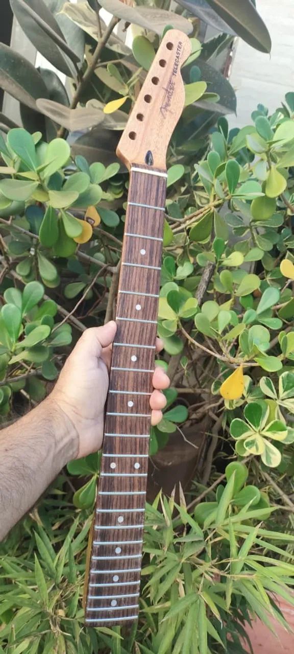 Braço de Guitarra Modelo Telecaster 22 Trastes Escala Escura