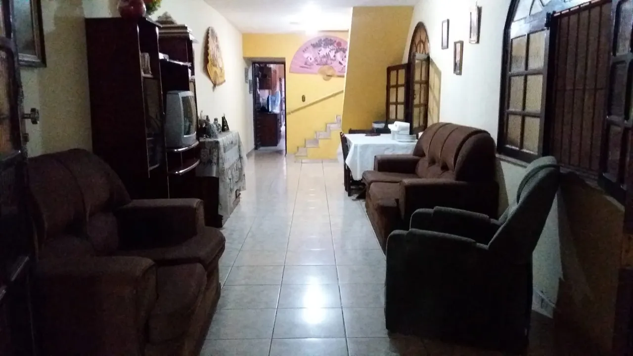 Vendo Ampla Casa