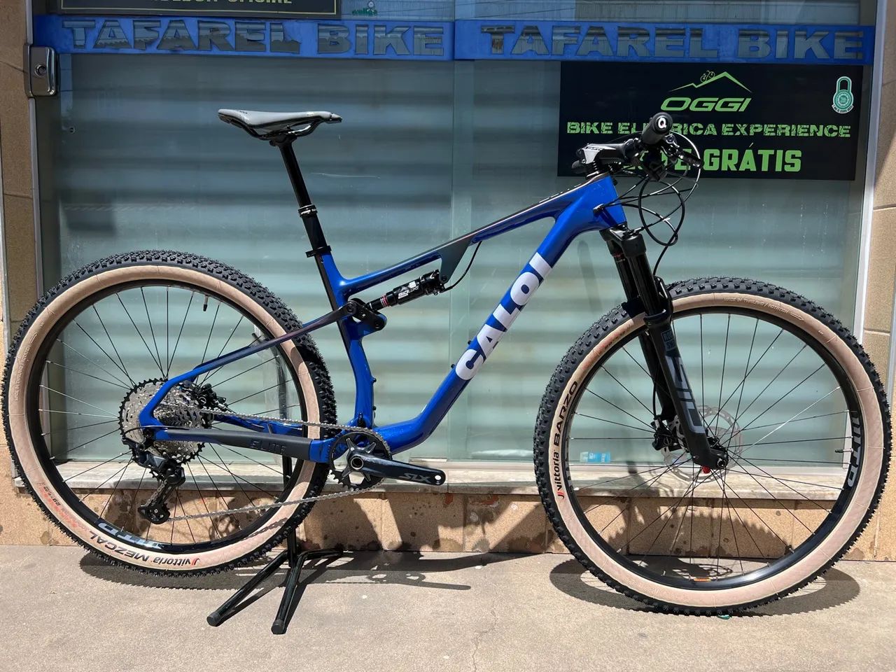 Bicicleta Caloi Elite Carbon Sport FS 2025 **12x s/ juros**