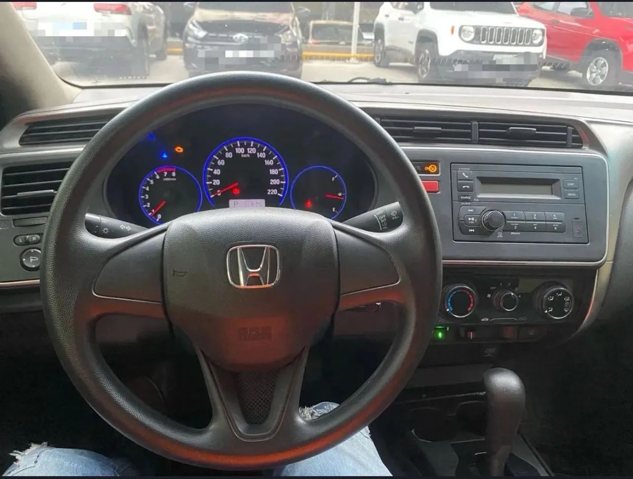 Honda City Dx 1.5 automático (2017) Ipva 2025 grátis  - Foto 3
