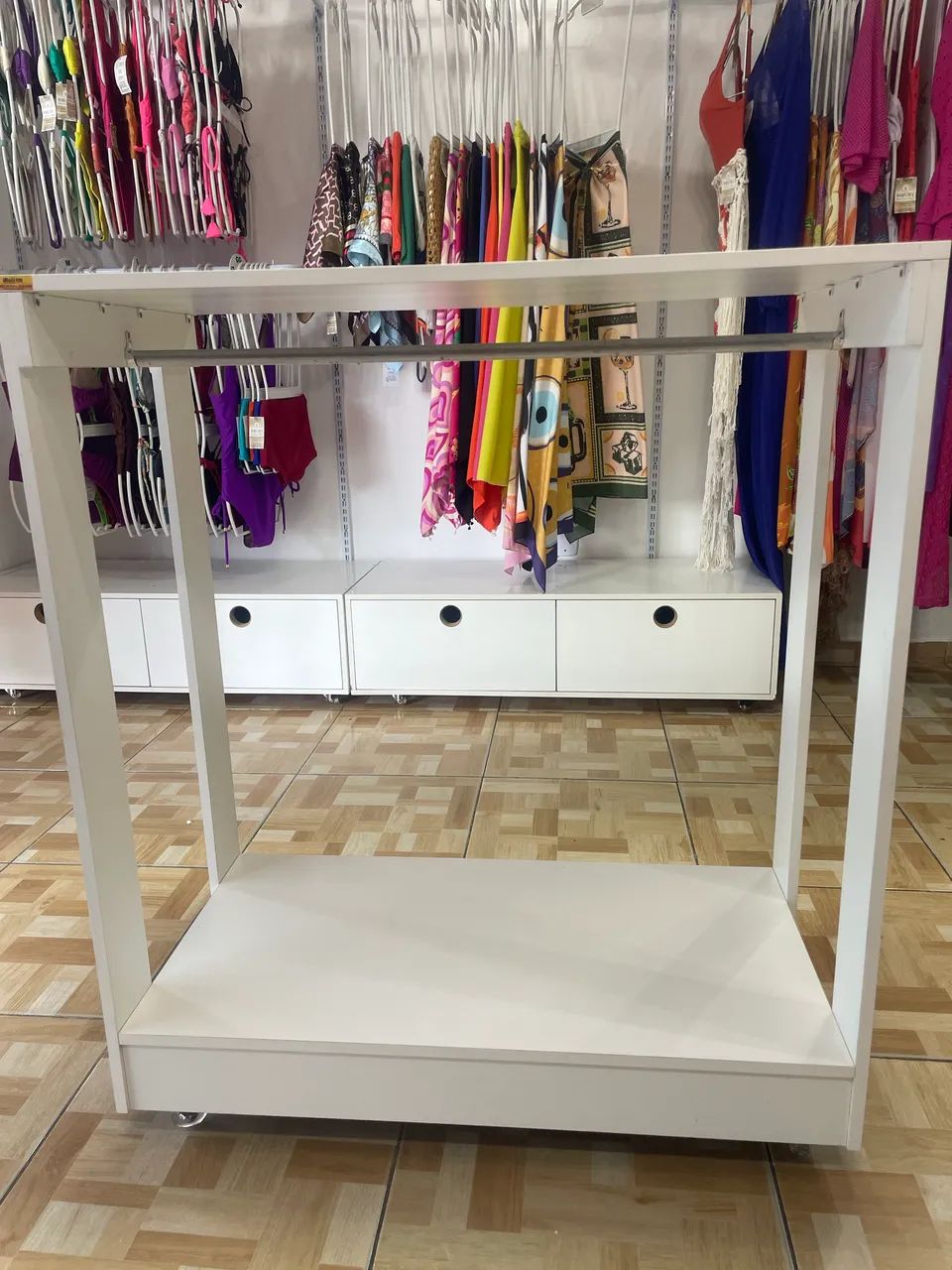 Balcão Ilha para Loja - Foto 2