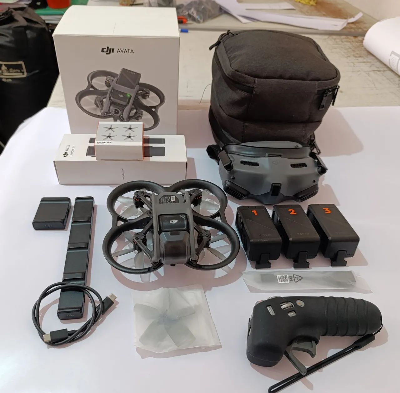 Drone DJI Avata Explorer Combo FLY More - Foto 6