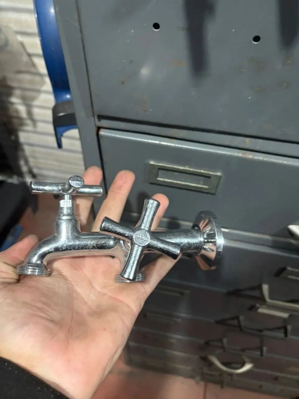 Torneira de Tanque Bica