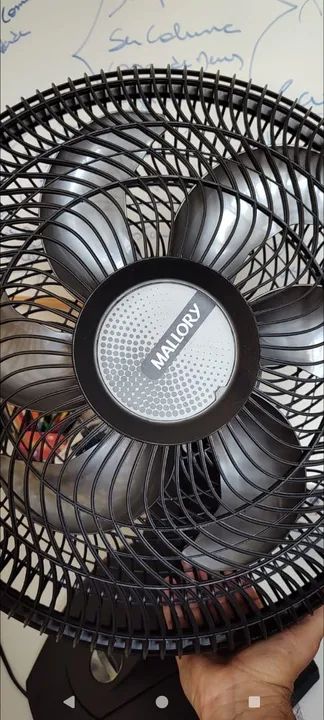 Ventilador de Mesa Mallory - Usado - Foto 2