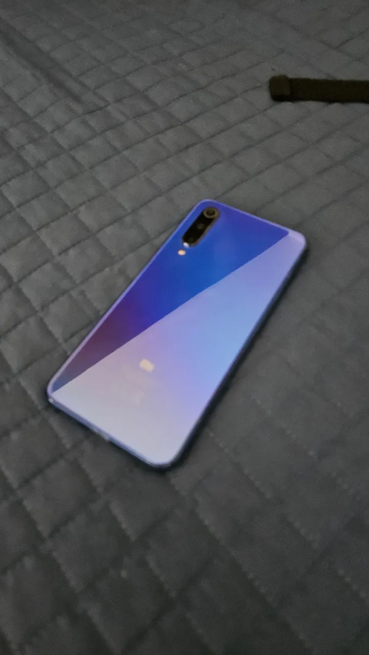 Xiaomi mi 9 8gb ram 128gb rom