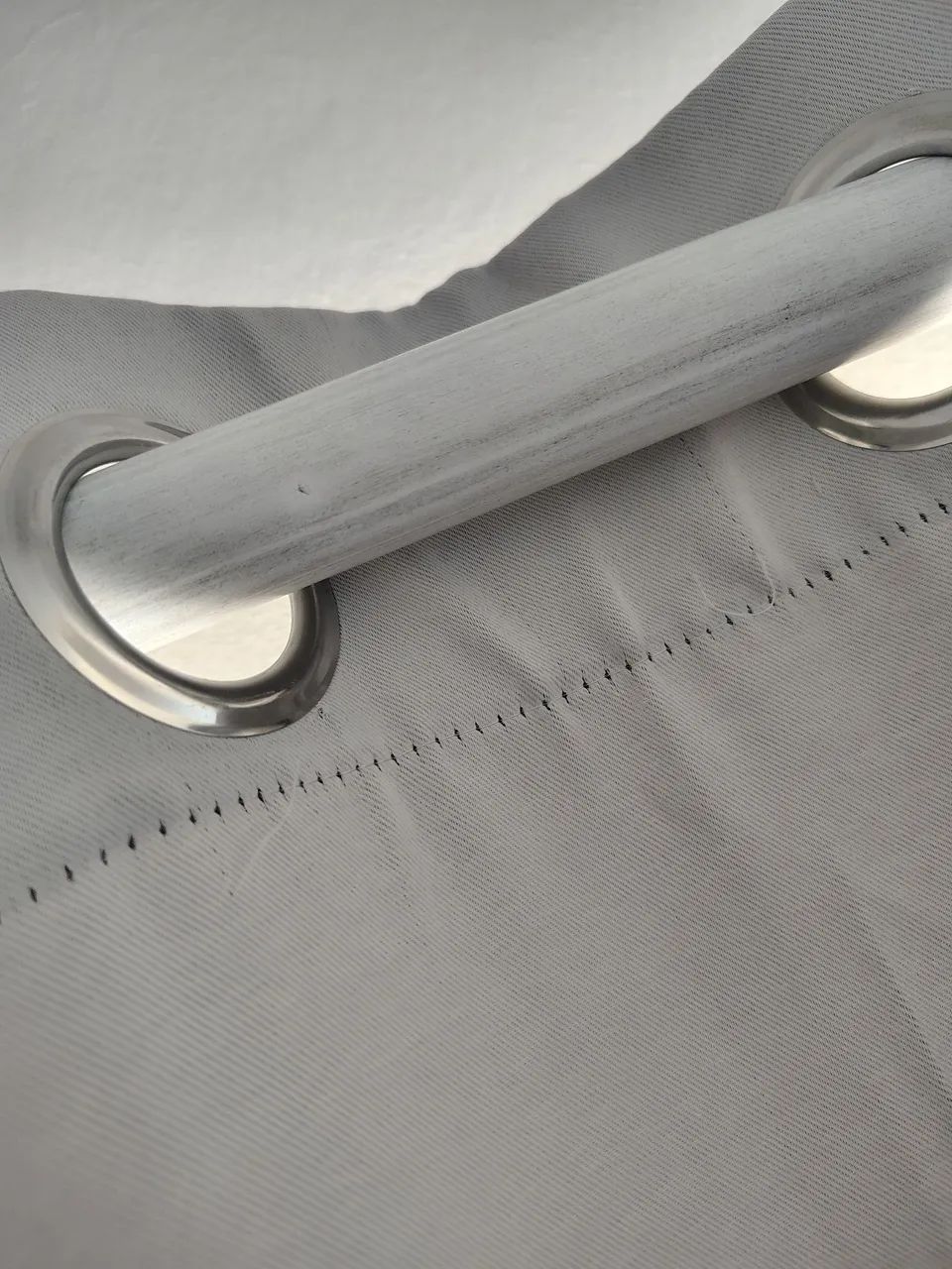 Cortinas Cinza Elegantes e Práticas - Foto 4