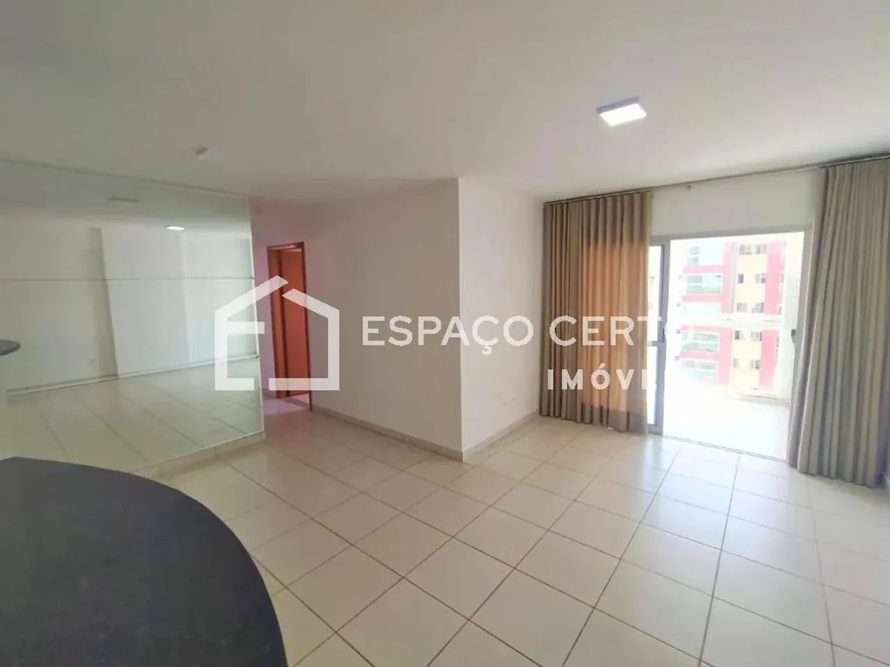 Condomínio Esmeralda - Apartamento 1804 - Foto 2