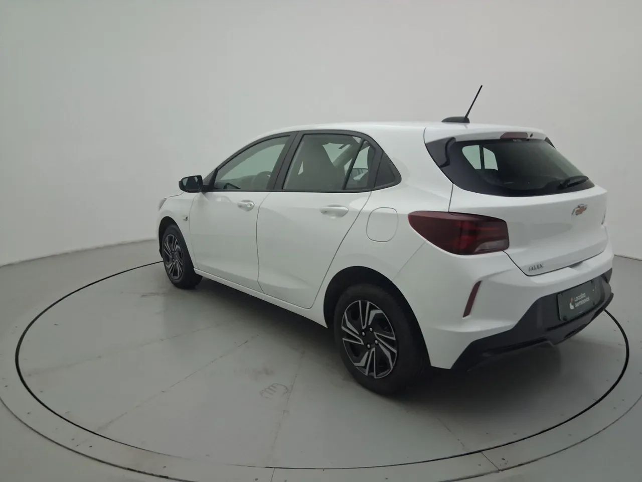 Chevrolet Onix Hatch 1.0 12V Flex Mec. 4P, foto 3 de 18