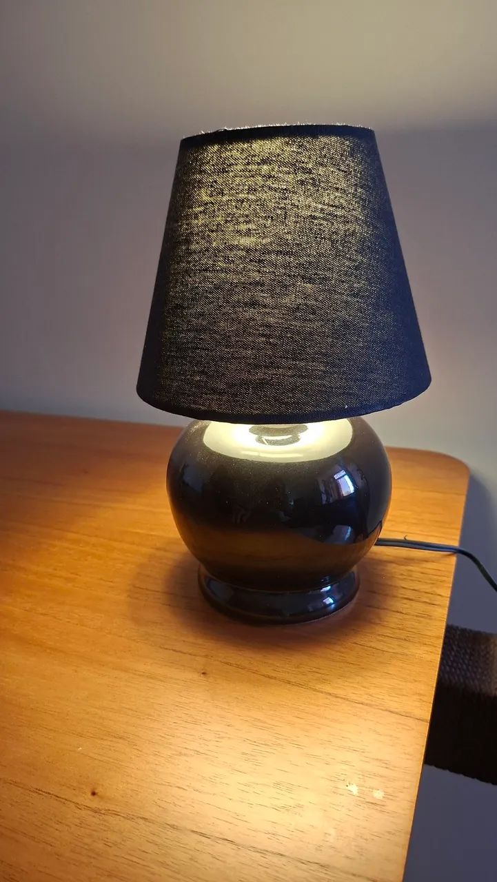 Dois abajures de mesa - Foto 2