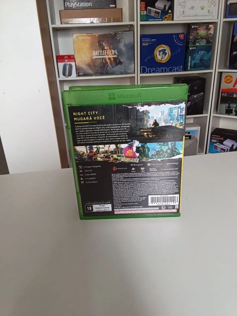 Vendo Cyberpunk 2077 Xbox One Semi novo  - Foto 2
