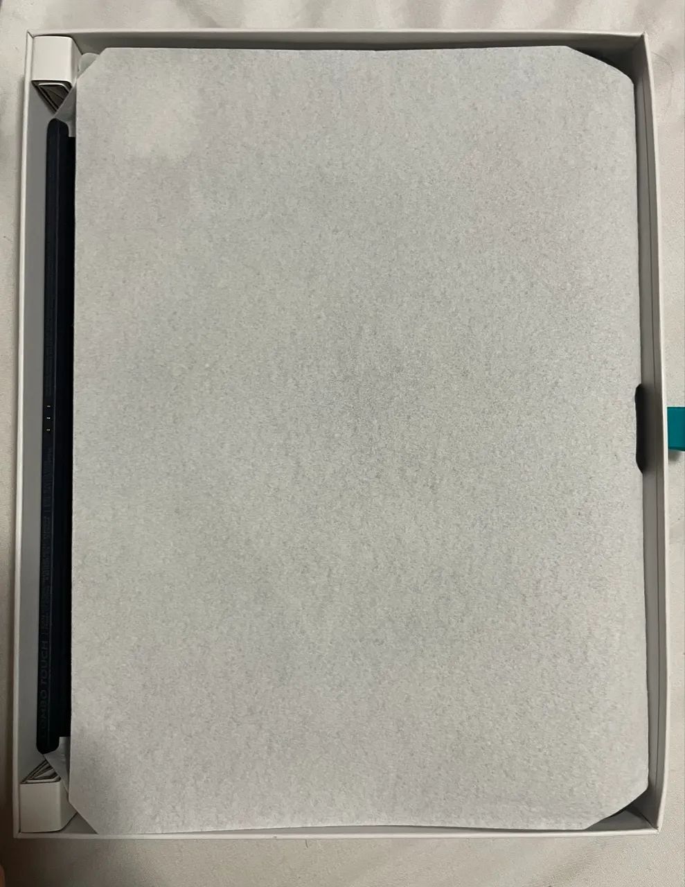 Capa teclado Logitech Combo IPad Pro M4/M5 11 polegadas - Foto 5