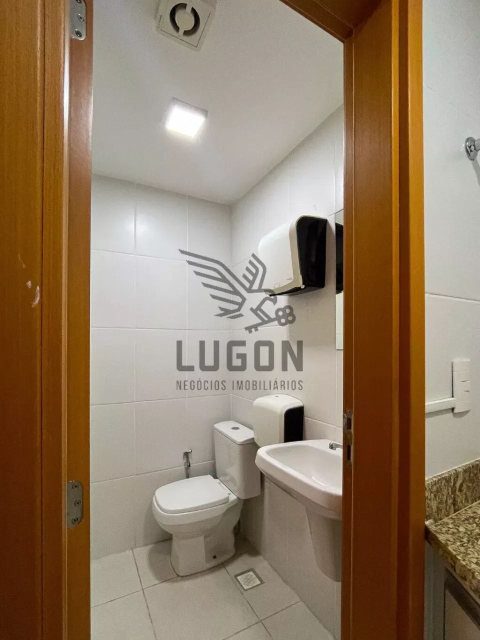 Sala comercial em Jardim Camburi | 79 m² e 2 vagas cobertas - Foto 4
