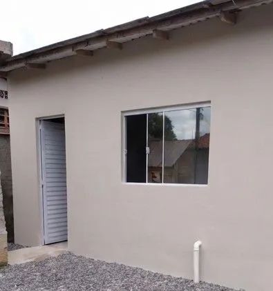 Aluga-se Kitnet Prática e Bem Localizada!