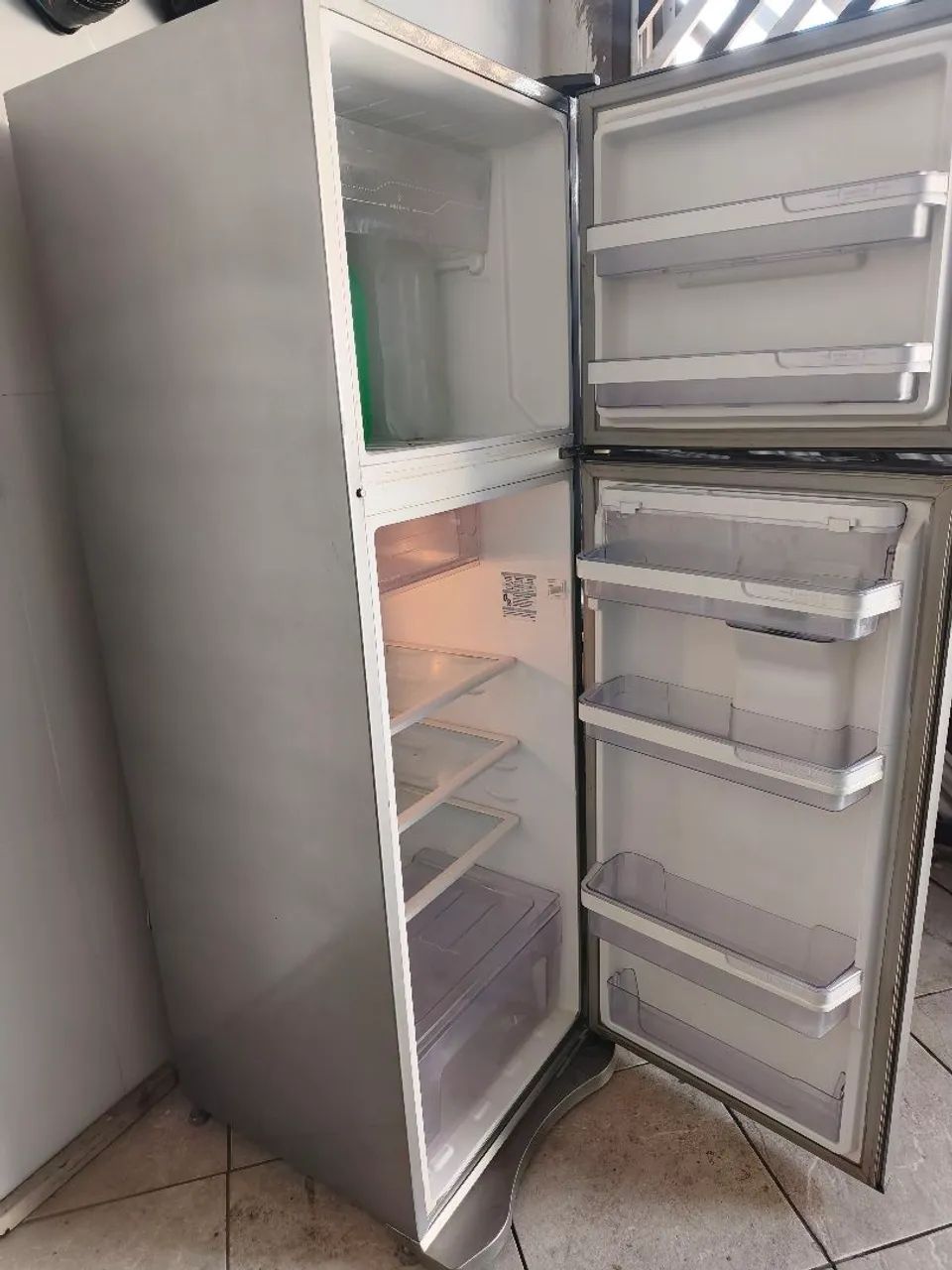Geladeira Eletrolux Dw42x  - Foto 2