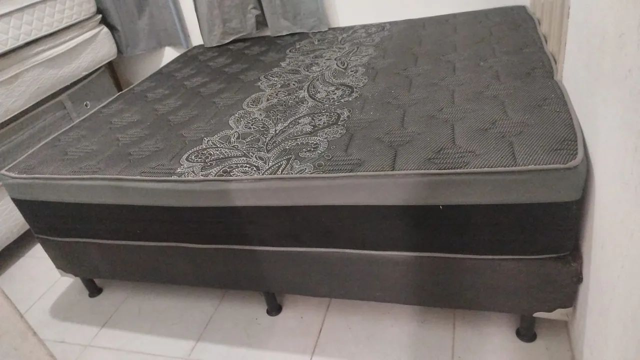 Cama casal Queen , entrega grátis - Foto 4