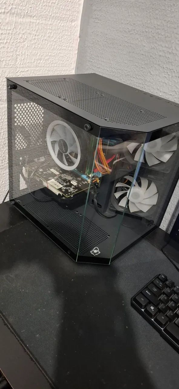 Gabinete gamer 