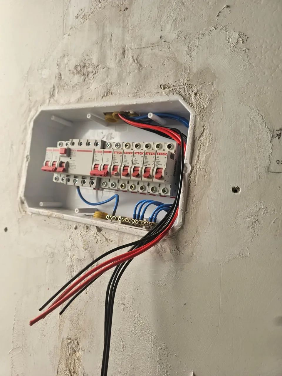 Trabalhamos com reformas, construções, elétrica, acabamentos e muito mais  - Foto 4