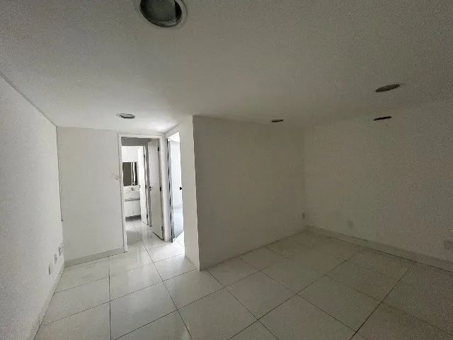 EXC. SALA COMERCIAL NA PONTA VERDE!! DOIS AMBIENTES+ COPA E WC!! 3.500,00 - Foto 5
