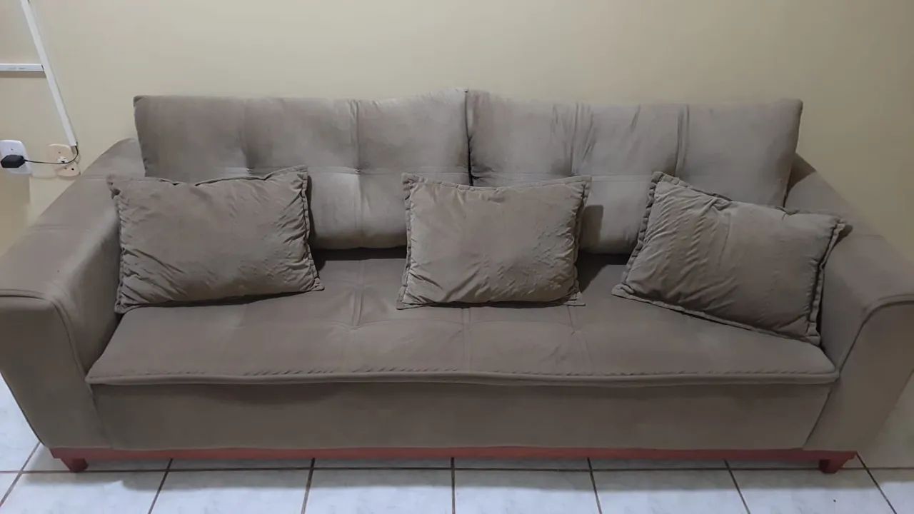 Sofá 3 lugares - Semi-novo  - Foto 2