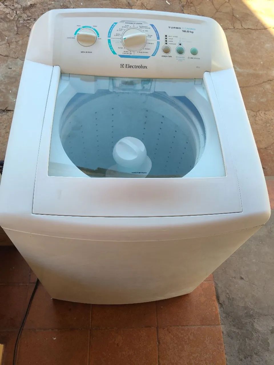 Lavadoura eletro lux 12 kilos nova - Foto 4