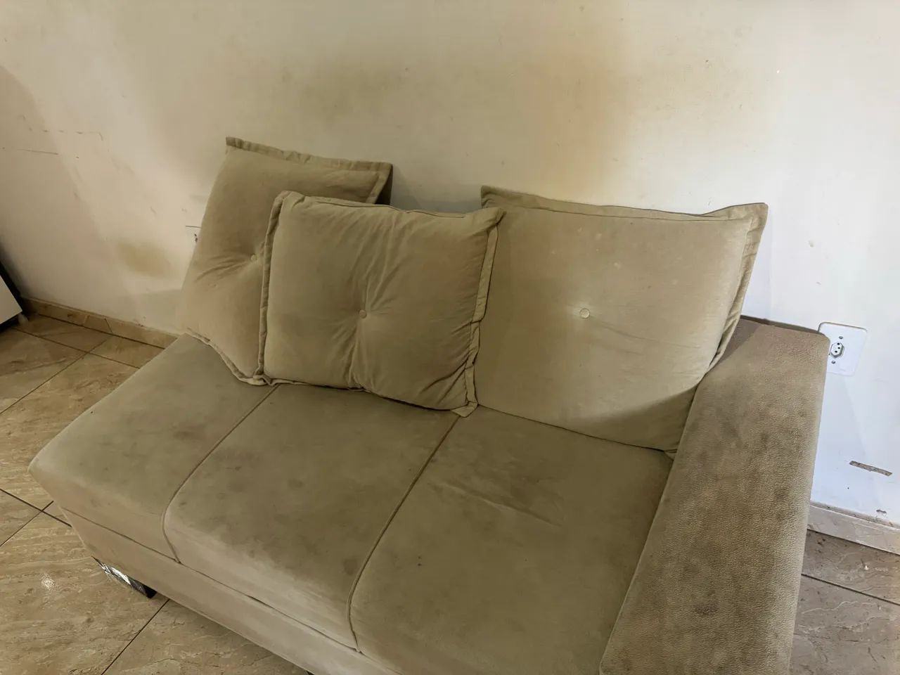 Sofá de 3 lugares 
