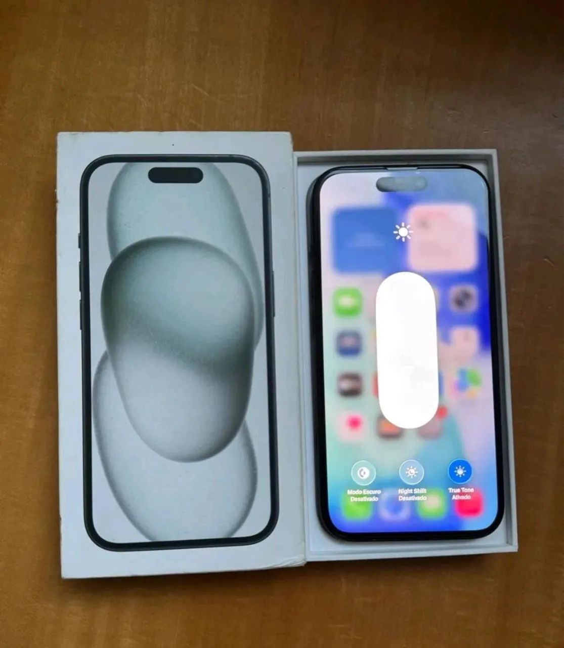 iPhone 15 - 128 GB 