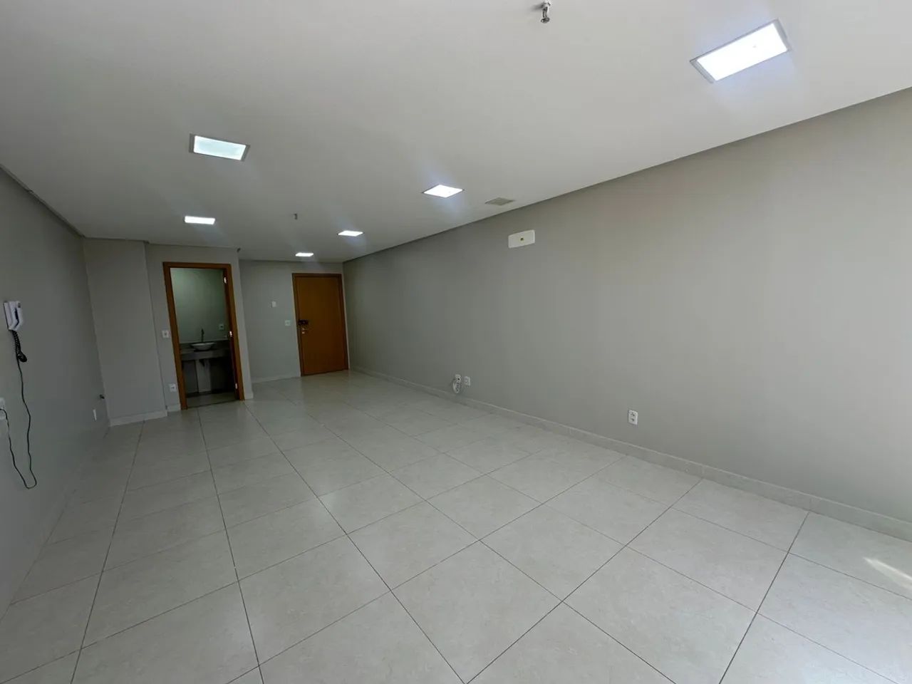 Imóvel comercial, 39 m², 1 vaga no Setor Bueno em Goiânia - Foto 5