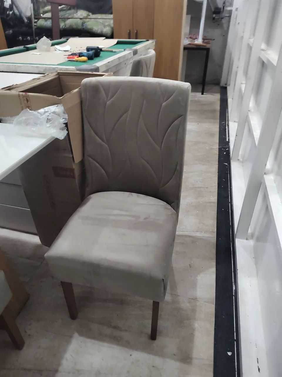 Mesa com 4 cadeiras  - Foto 5