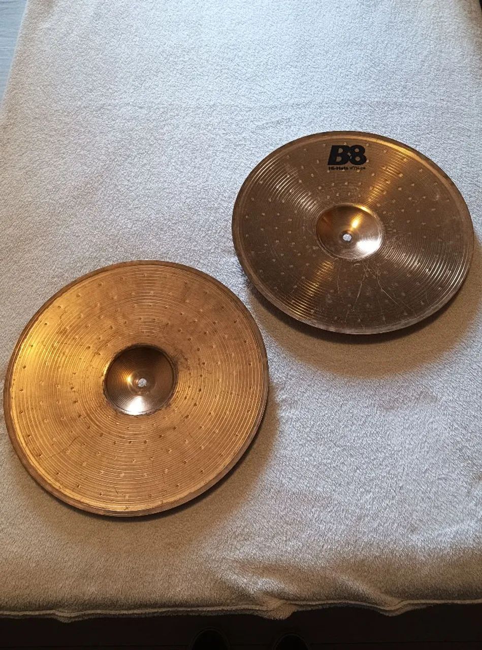 Pratos chimbal para bateria Sabian B8, 14 polegadas, excelentes