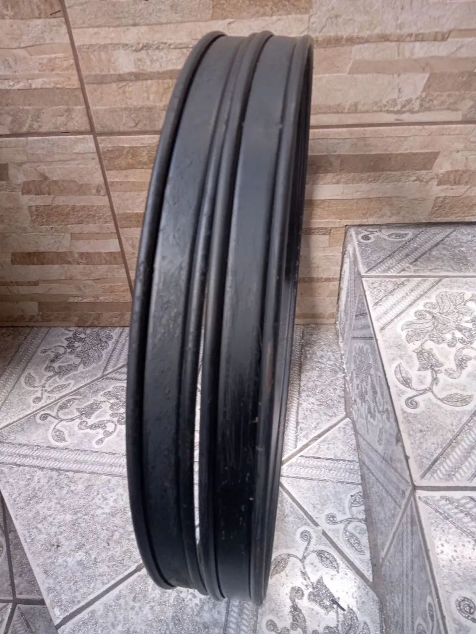 Aro bumbo 20 polegadas ferro.sem defeitos.entrego estação Osasco ou retirada. - Foto 3