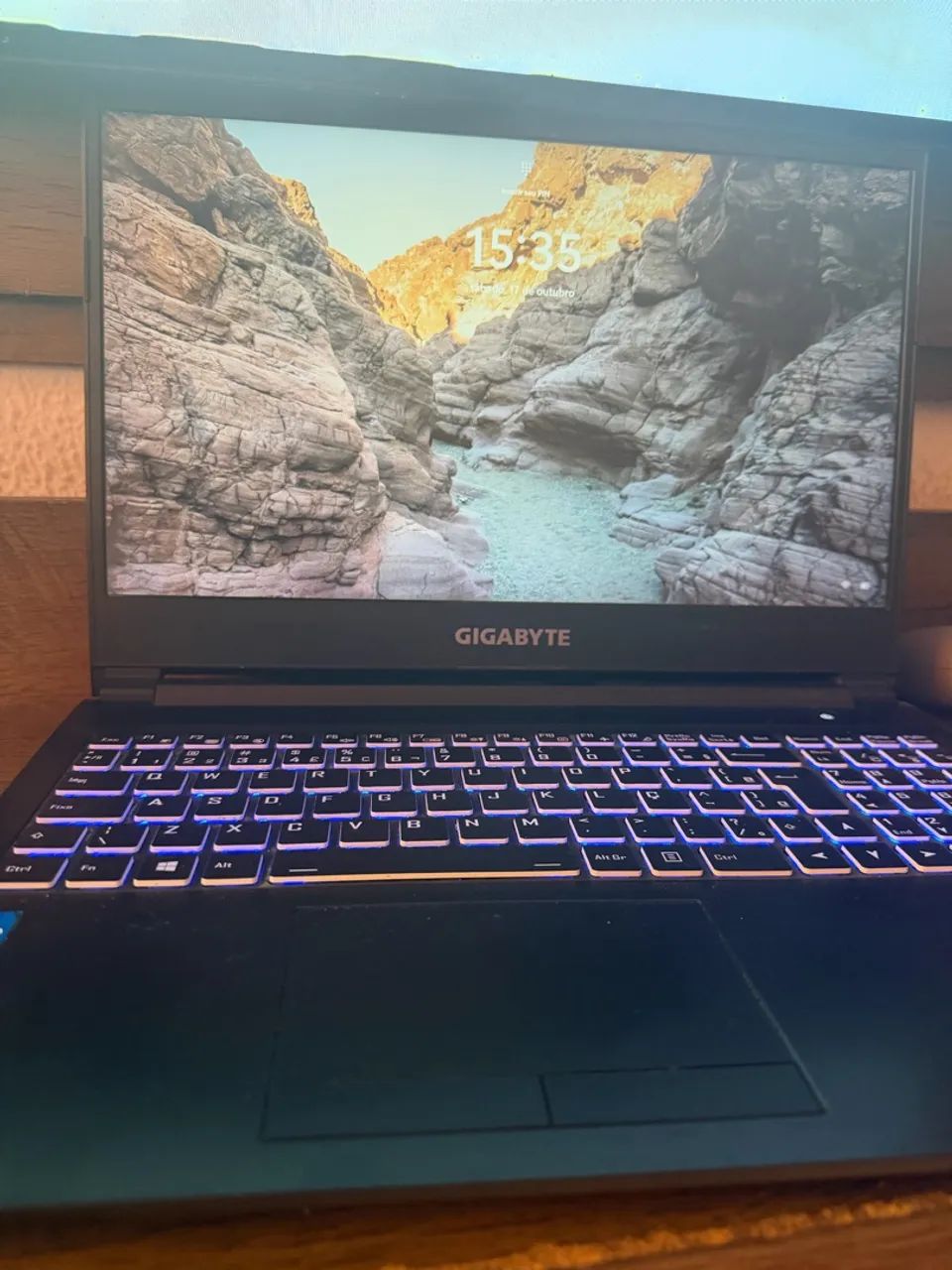 Notebook gamer gigabyte, RTX 3060z aceito seu console.