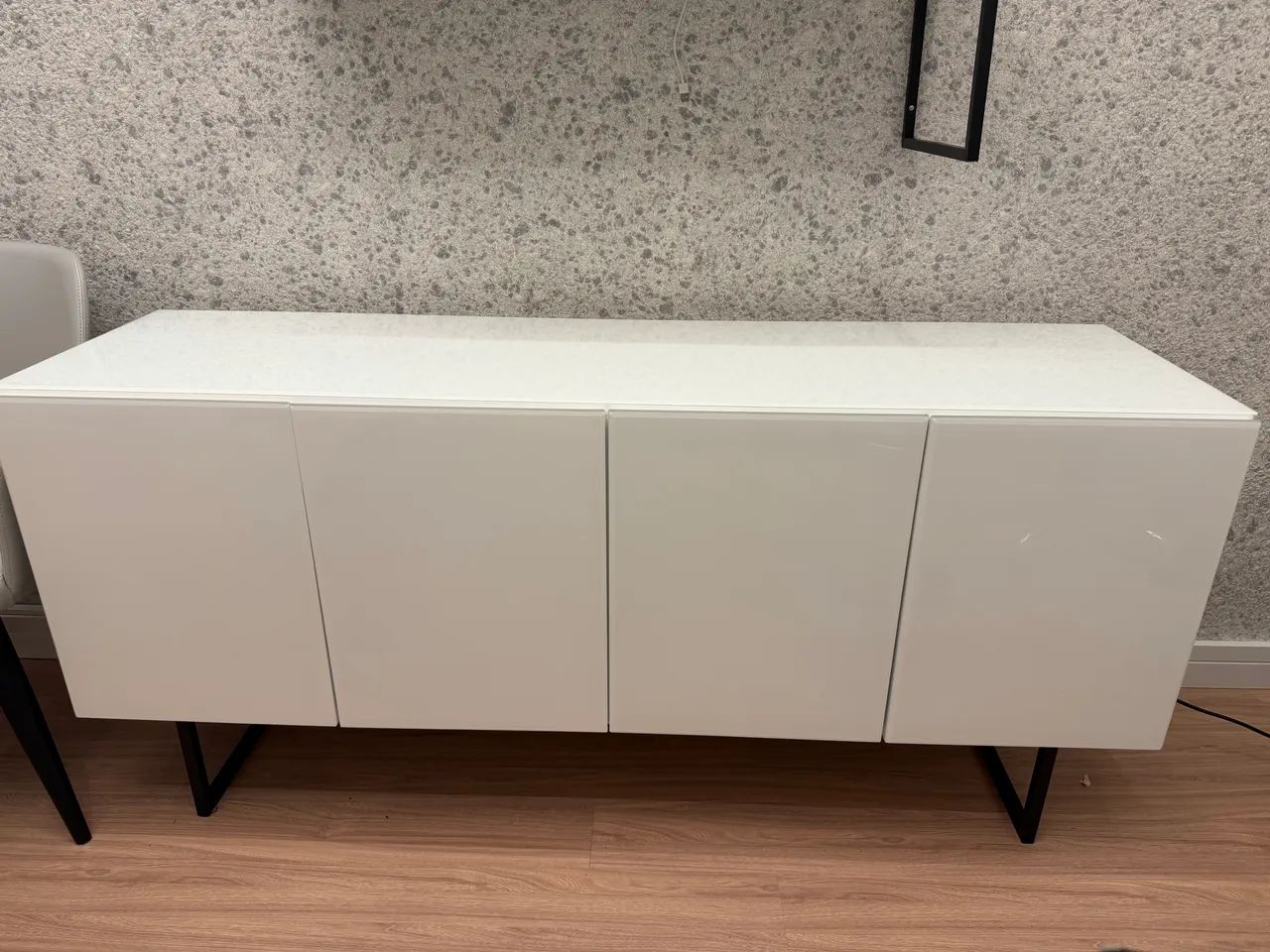 Balcão/ Beffet revestido em vidro - Foto 2