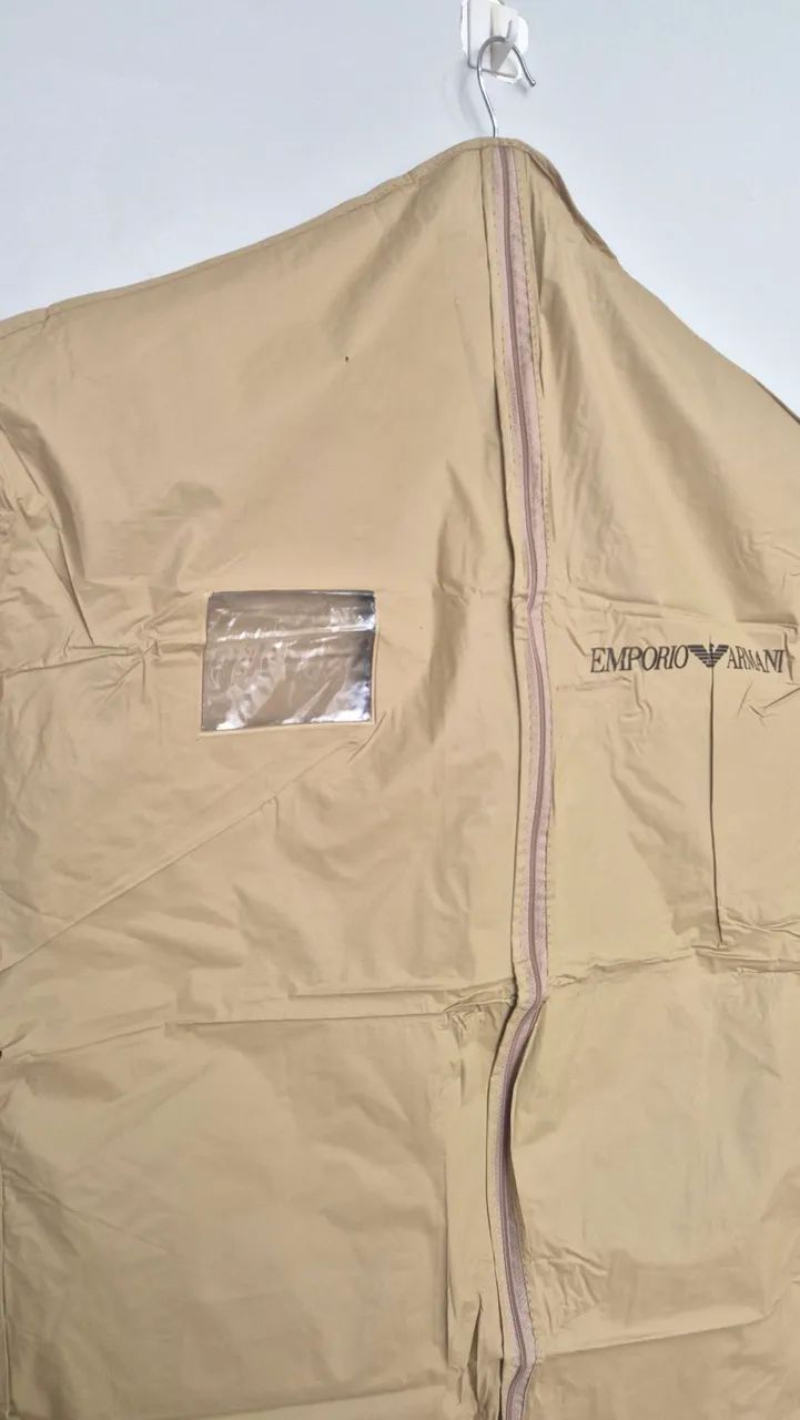 capa protetora emporio armani bege - Foto 2