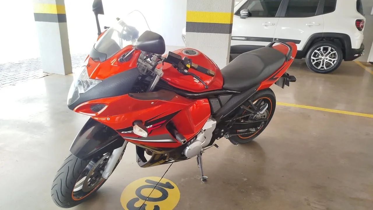Suzuki GSX 650F 2011 - Foto 2