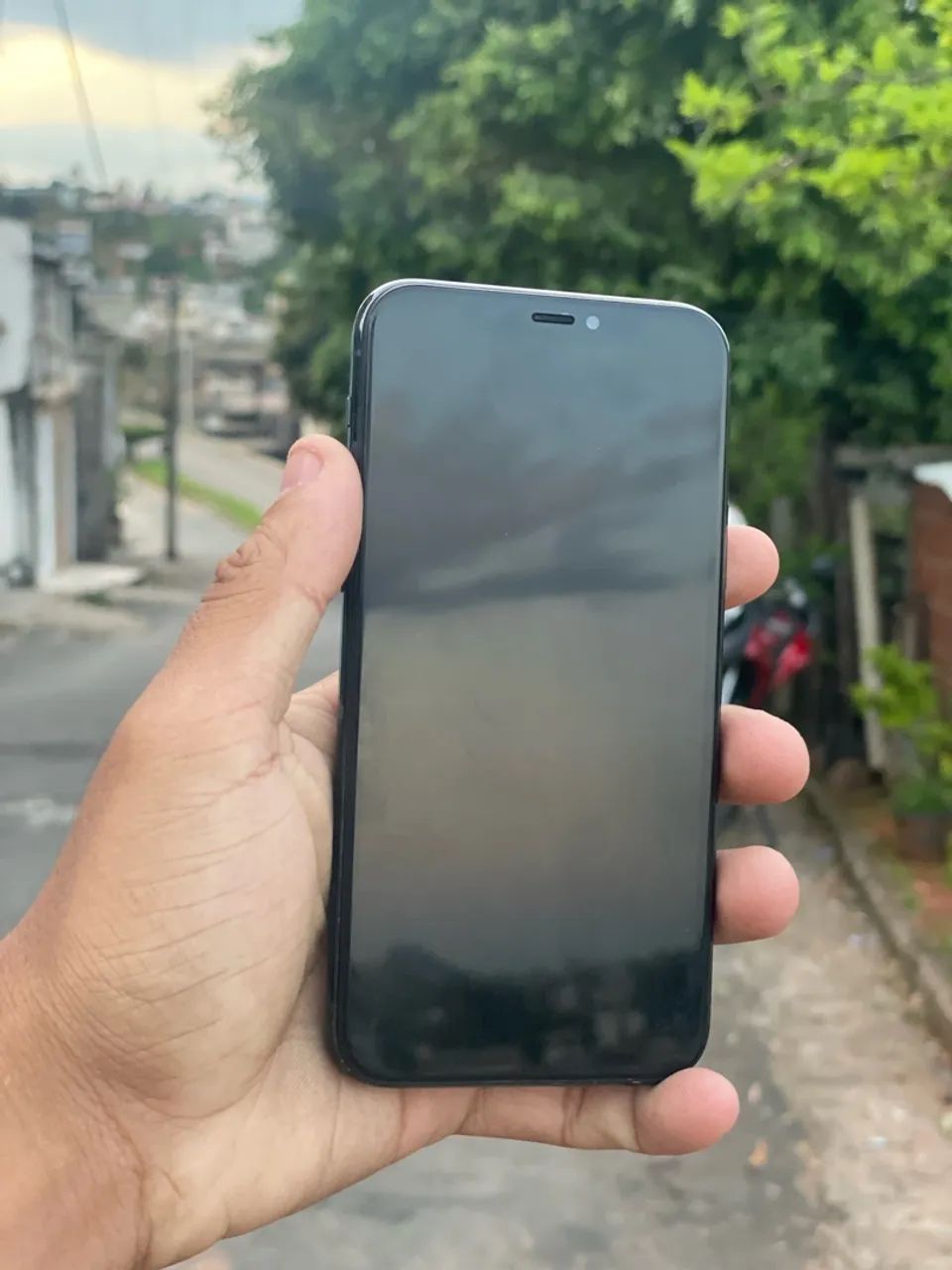 iPhone 11 Pro Militar  - Foto 2