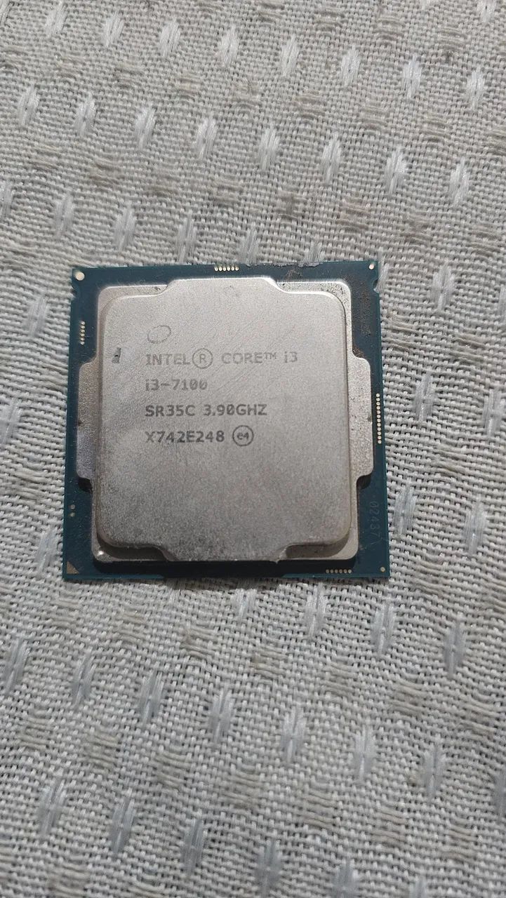 Intel i3  7100 