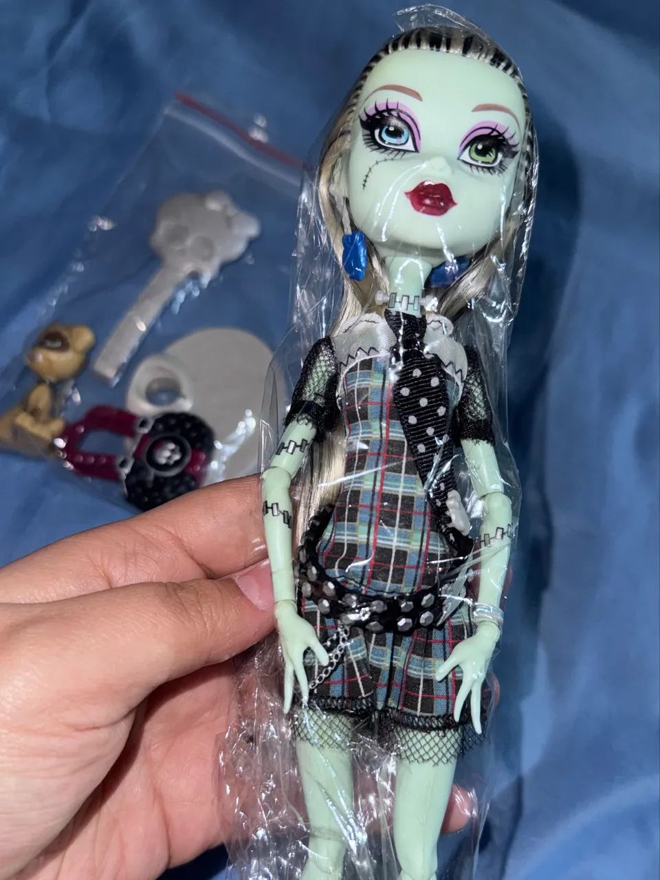 Boneca Frankie Stein Monster High Básica  - Foto 4