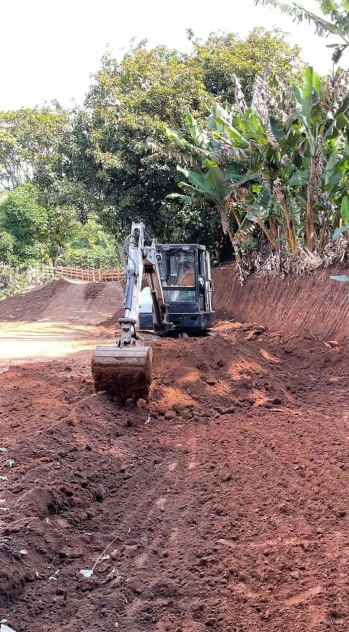 Mini escavadeira Bobcat E50 cabinada  - Foto 2