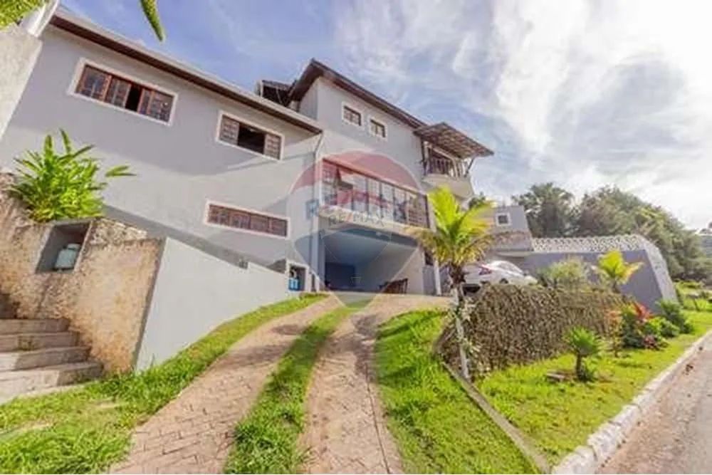 Luxo e Conforto: Casa em Condomínio Itapevi