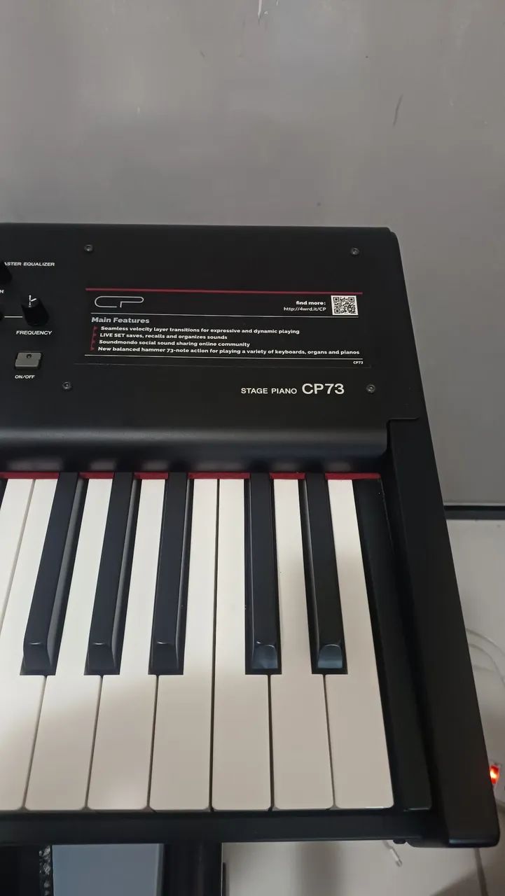 Yamaha CP 73