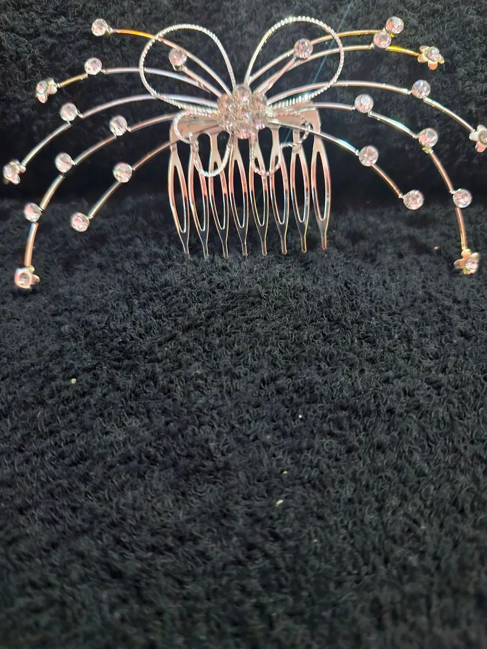 Grampo de cabelo formato borboleta strass  - Foto 2