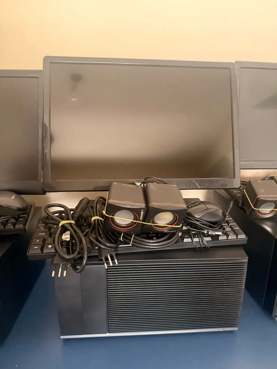 Vendo computadores e notebook (leia a legenda) - Foto 3