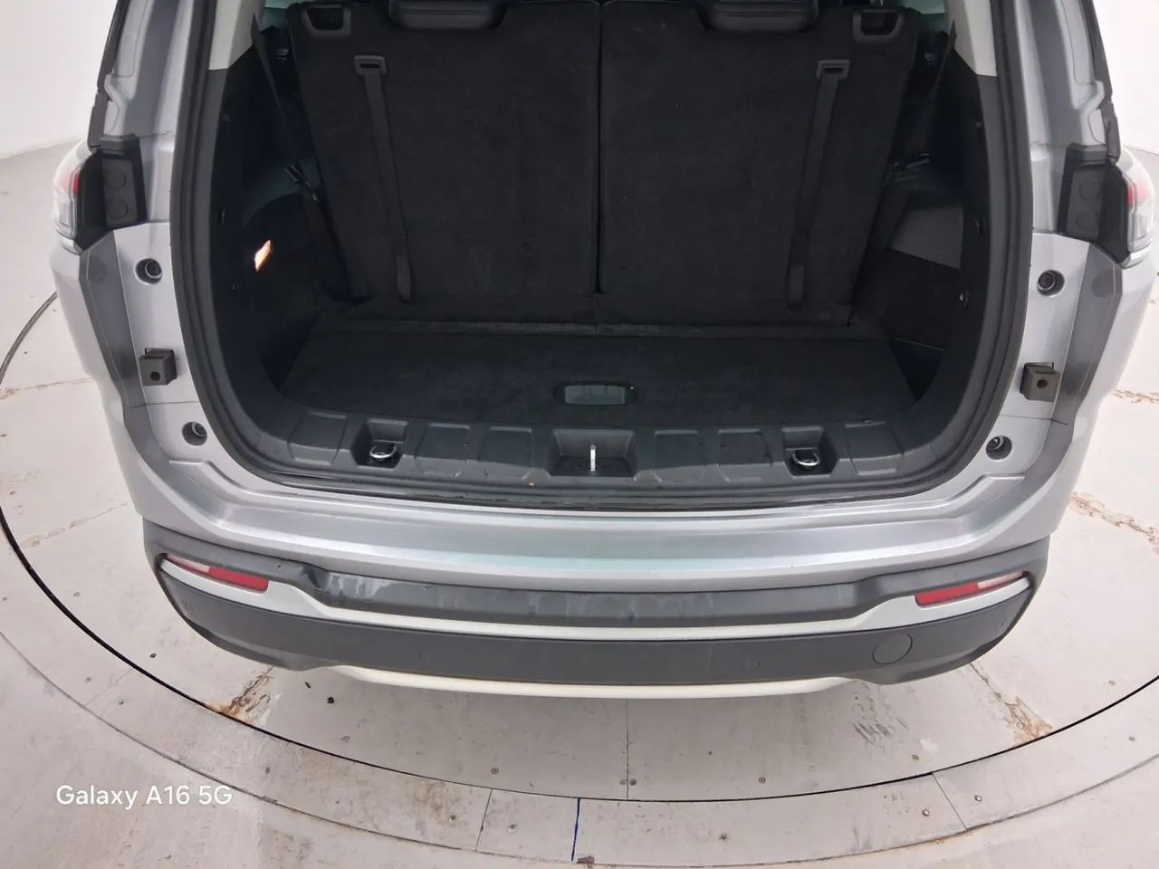 Jeep Commander Limited T270 1.3 TB Flex Aut., foto 9 de 18