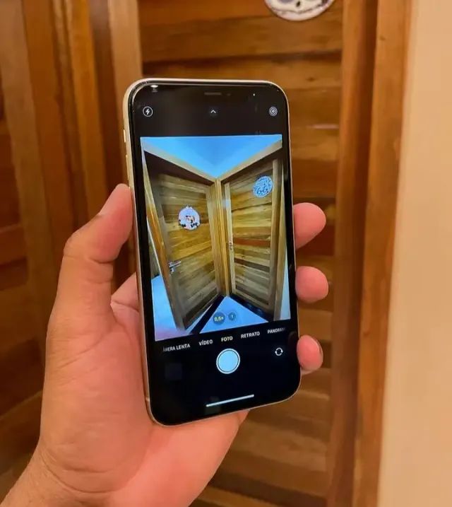 Iphone 11 perfeito preço acessível  - Foto 3