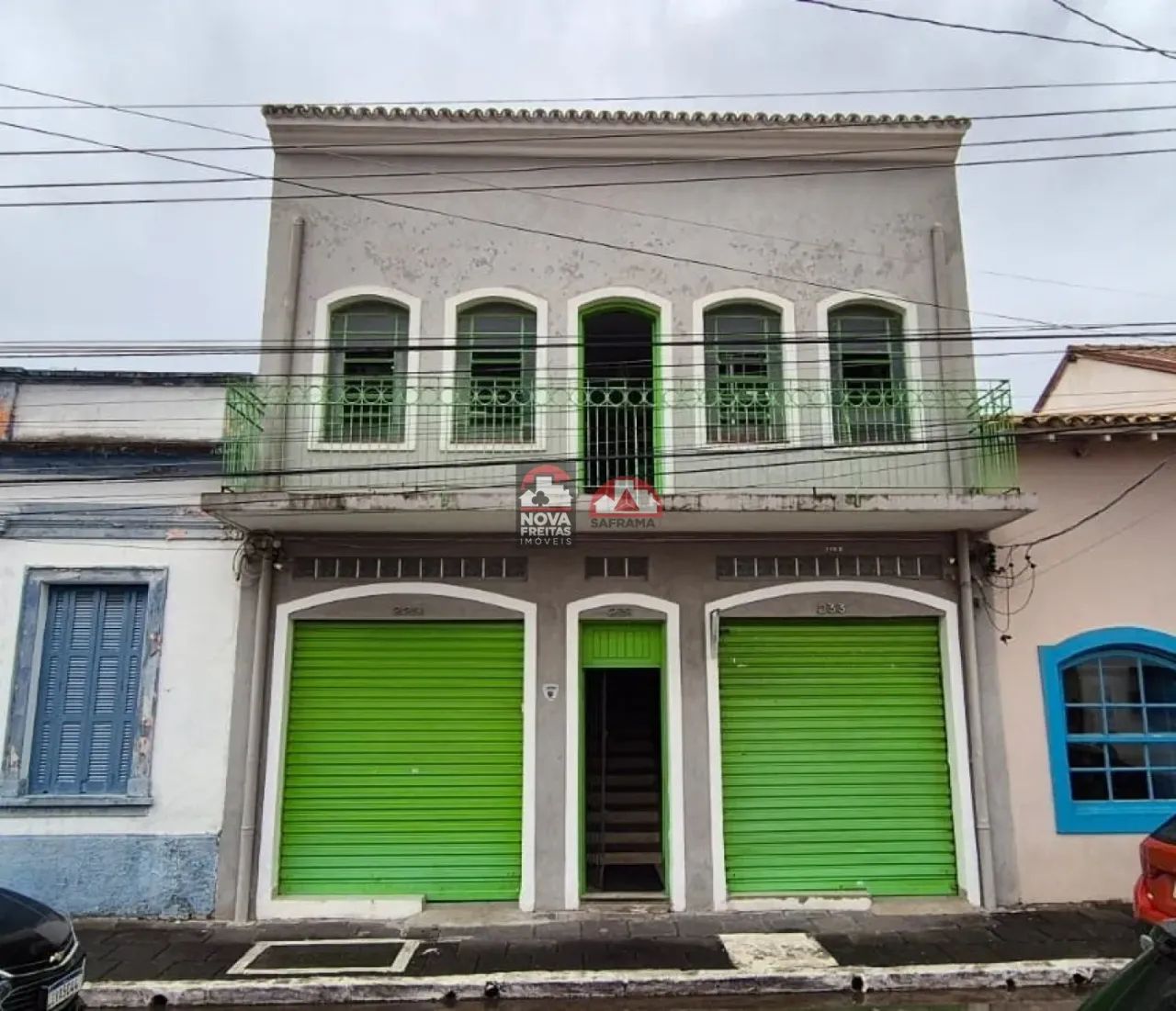 Imóvel Comercial Amplo à Venda no Centro de Sao Sebastiao SP