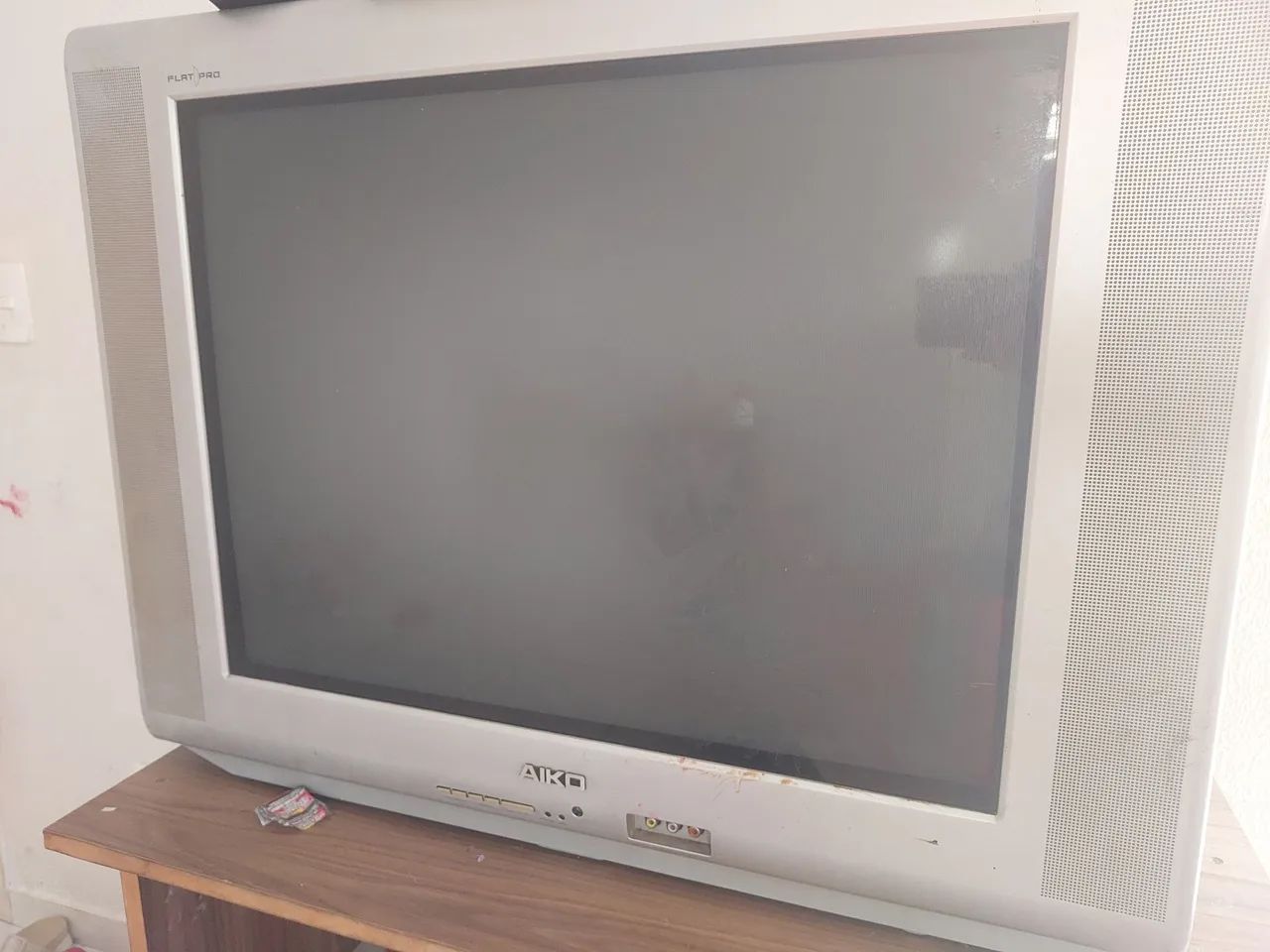 Tv de tubo.