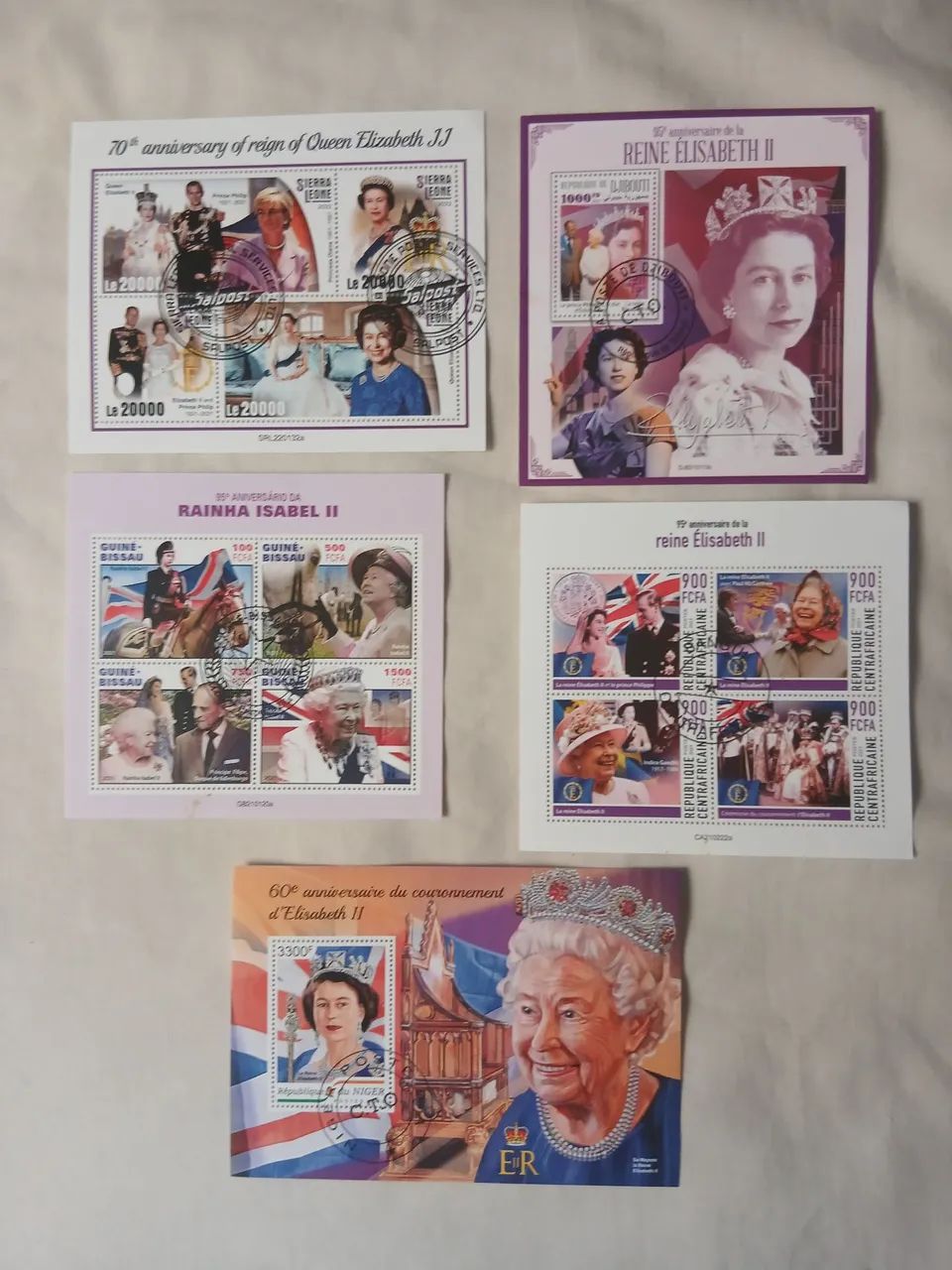Lote de selos monarq - Rainha Elizabeth 