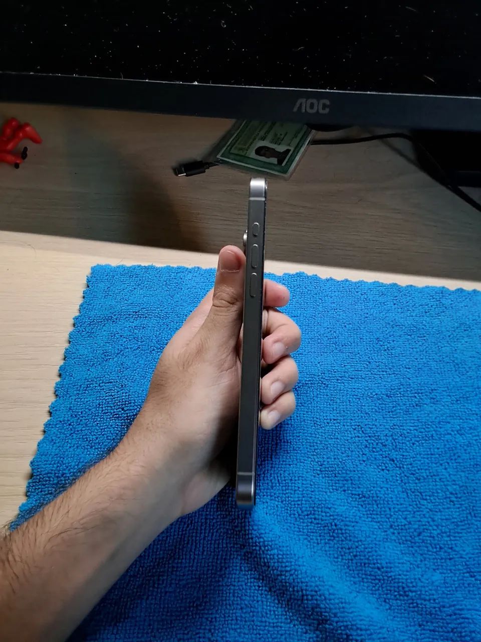 iPhone 15 Pro Max - Foto 4